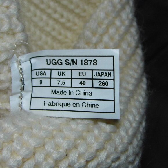UGG Classic Cardy Tall Cream Knit Boots Womens Size 9 WORN ONCE! - Picture 8 of 12